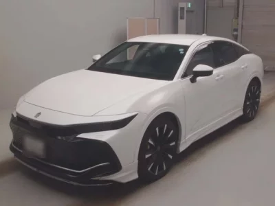 Toyota CROWN CROSSOVER
