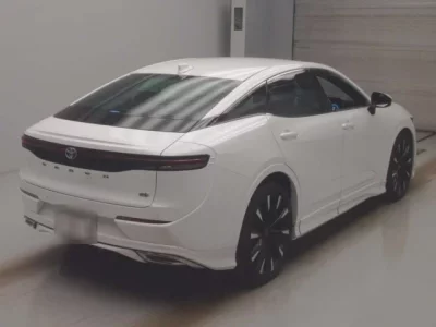 Toyota CROWN CROSSOVER