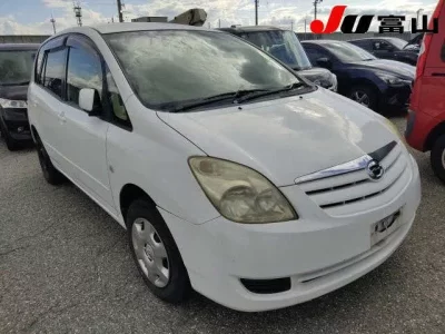 Toyota COROLLA SPACIO
