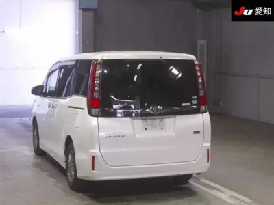 Toyota ESQUIRE