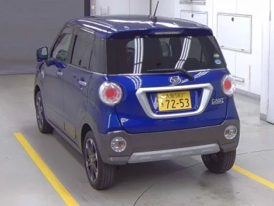 Daihatsu Cast