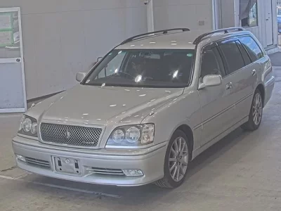 Toyota CROWN ESTATE