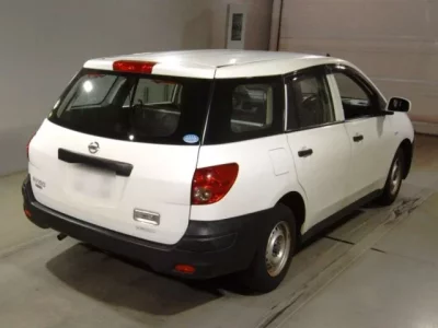 Nissan AD