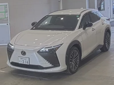 Lexus RZ