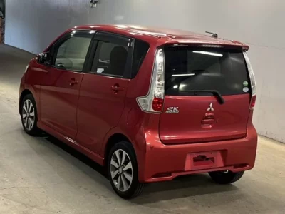 Mitsubishi EK CUSTOM