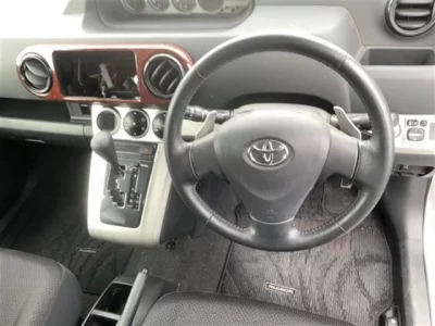 Toyota COROLLA RUMION