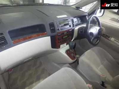 Toyota COROLLA SPACIO