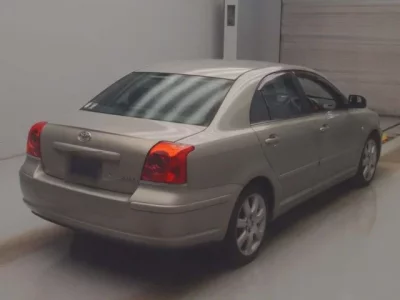 Toyota AVENSIS SEDAN
