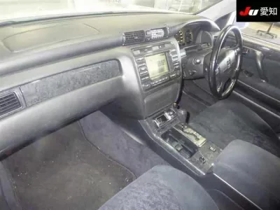 Toyota CROWN ESTATE