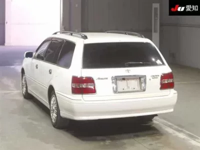 Toyota CROWN ESTATE