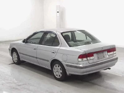 Nissan SUNNY