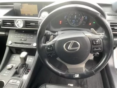 Lexus RC