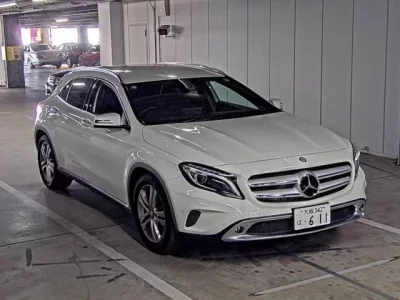 Mercedes-Benz GLA CLASS