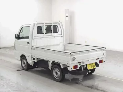 Nissan CLIPPER TRUCK