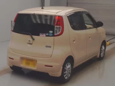 Suzuki MRWAGON