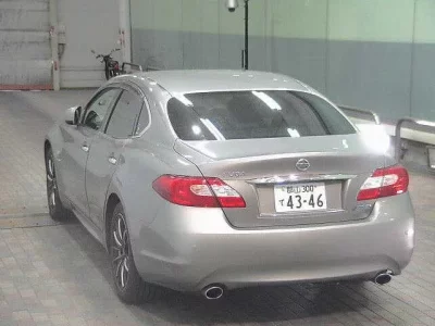 Nissan FUGA