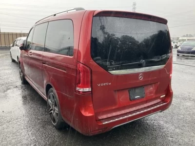 Mercedes-Benz V CLASS