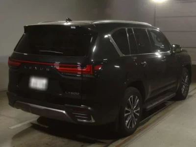Lexus LX