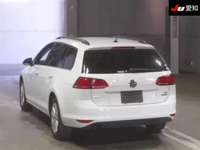 Volkswagen GOLF VARIANT
