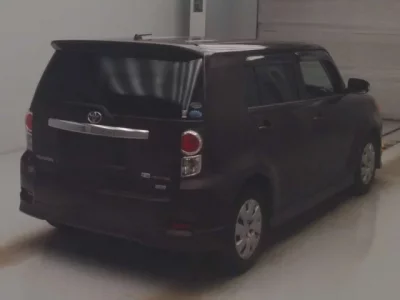 Toyota COROLLA RUMION