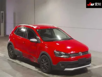 Volkswagen CROSS POLO