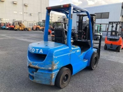 Toyota FORKLIFT