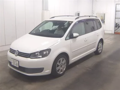 Volkswagen GOLF TOURAN