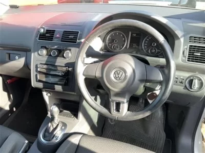Volkswagen GOLF TOURAN