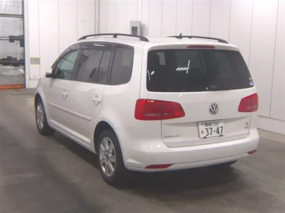 Volkswagen GOLF TOURAN