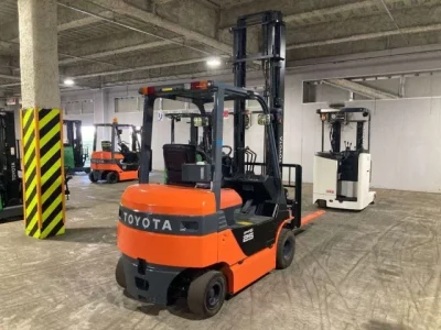 Toyota FORKLIFT
