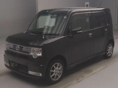 Toyota PIXIS SPACE