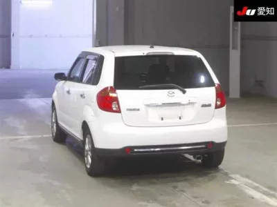 Mazda VERISA