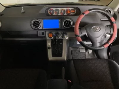 Toyota COROLLA RUMION