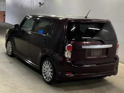 Toyota COROLLA RUMION