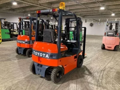 Toyota FORKLIFT
