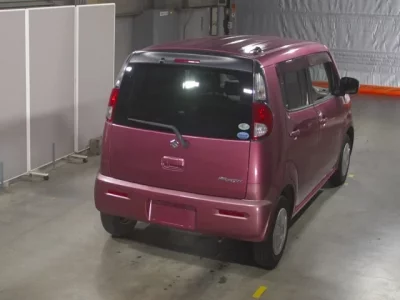 Suzuki MRWAGON