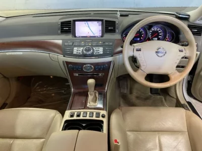 Nissan FUGA