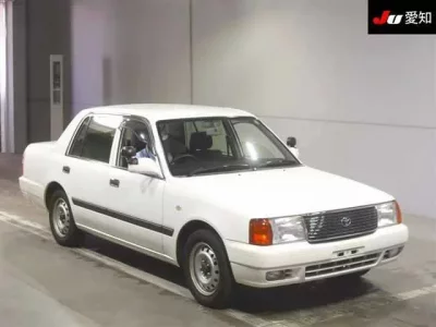 Toyota CROWN COMFORT