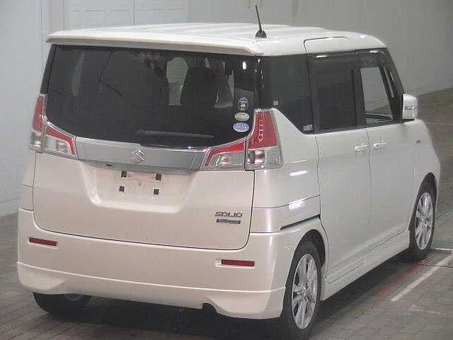 Suzuki SOLIO