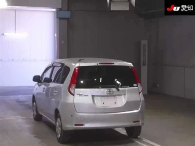 Toyota PASSO SETTE