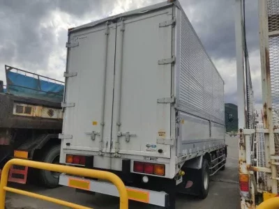 Mitsubishi FUSO FIGHTER