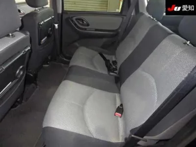 Mazda TRIBUTE