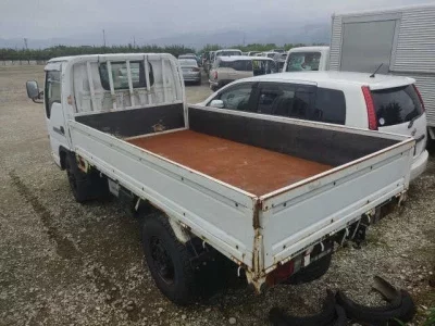 Nissan CONDOR