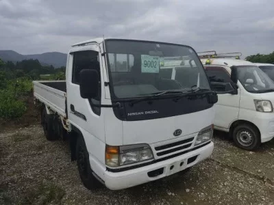 Nissan CONDOR