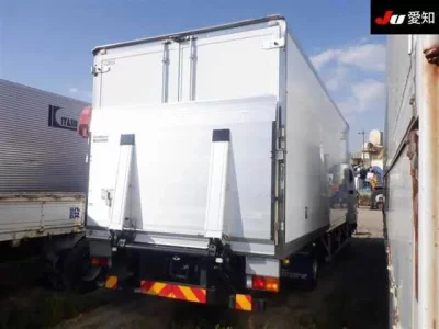Mitsubishi FUSO TRUCK