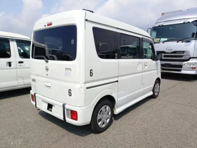 Nissan CLIPPER RIO