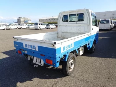 Nissan CLIPPER TRUCK