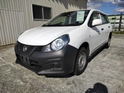 Nissan AD