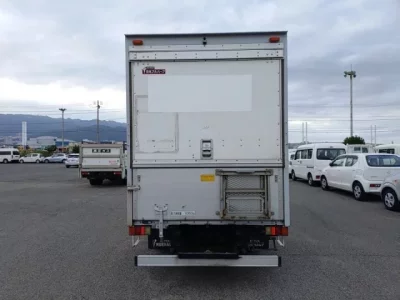 Nissan ATLAS