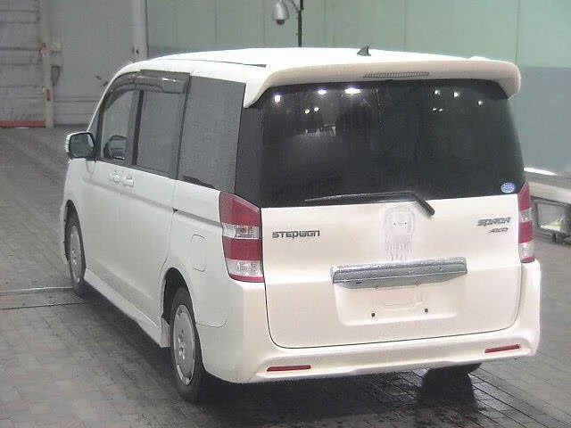 Honda STEP WAGON